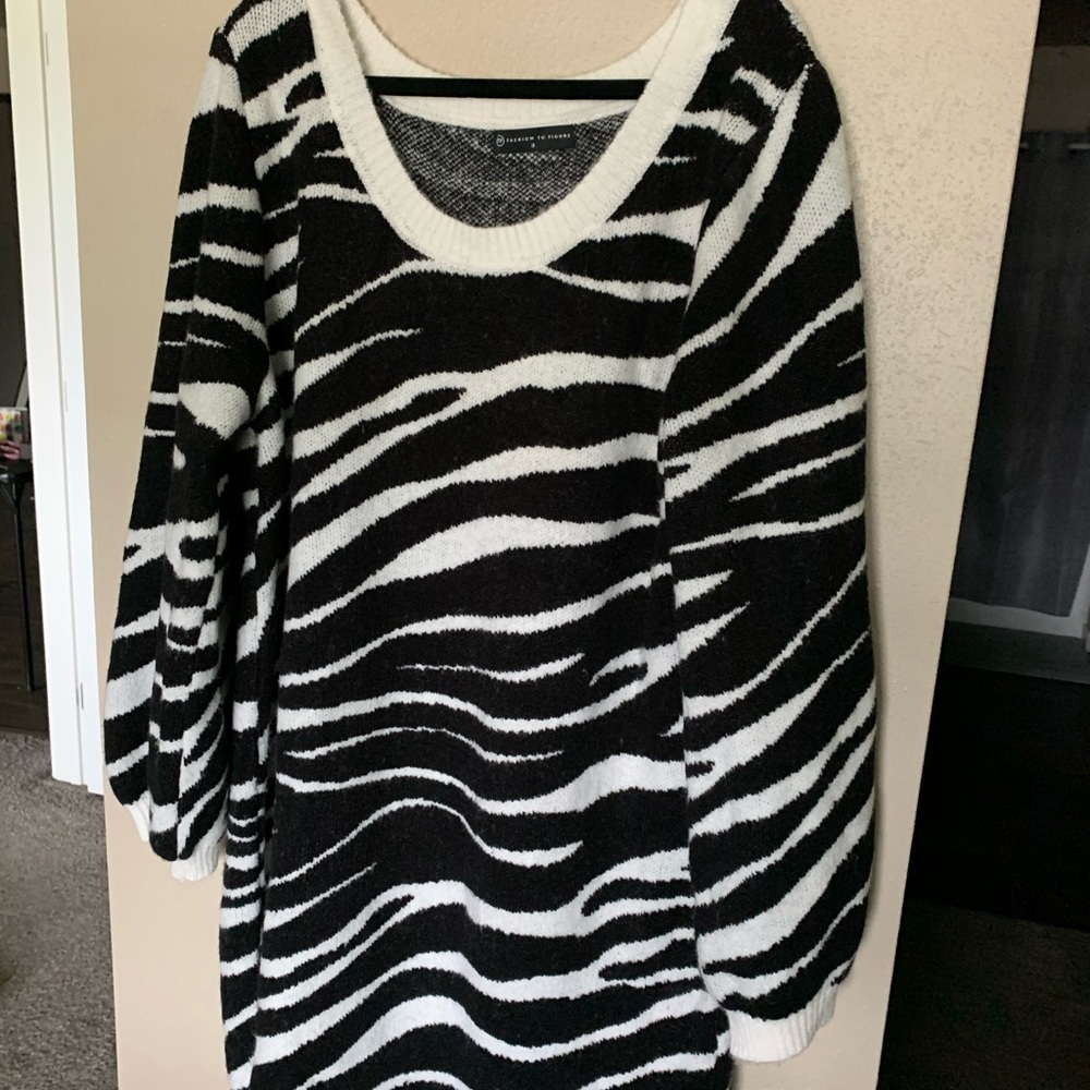 Sarah Rae collab bodycon dress
